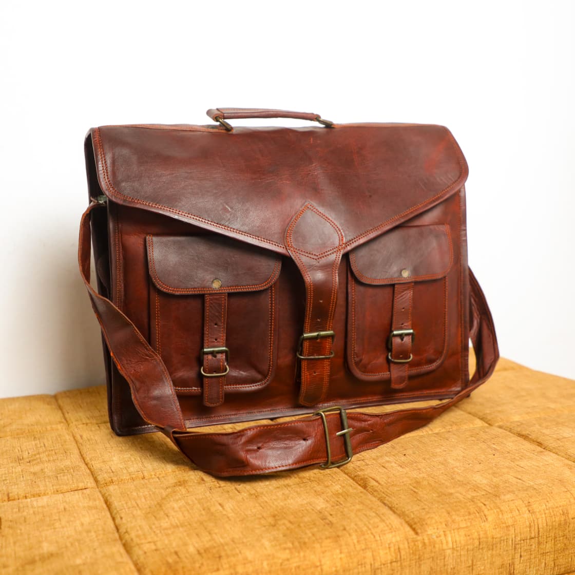 Rhinoland Executive Vintage Leather Messenger Bag (16”)