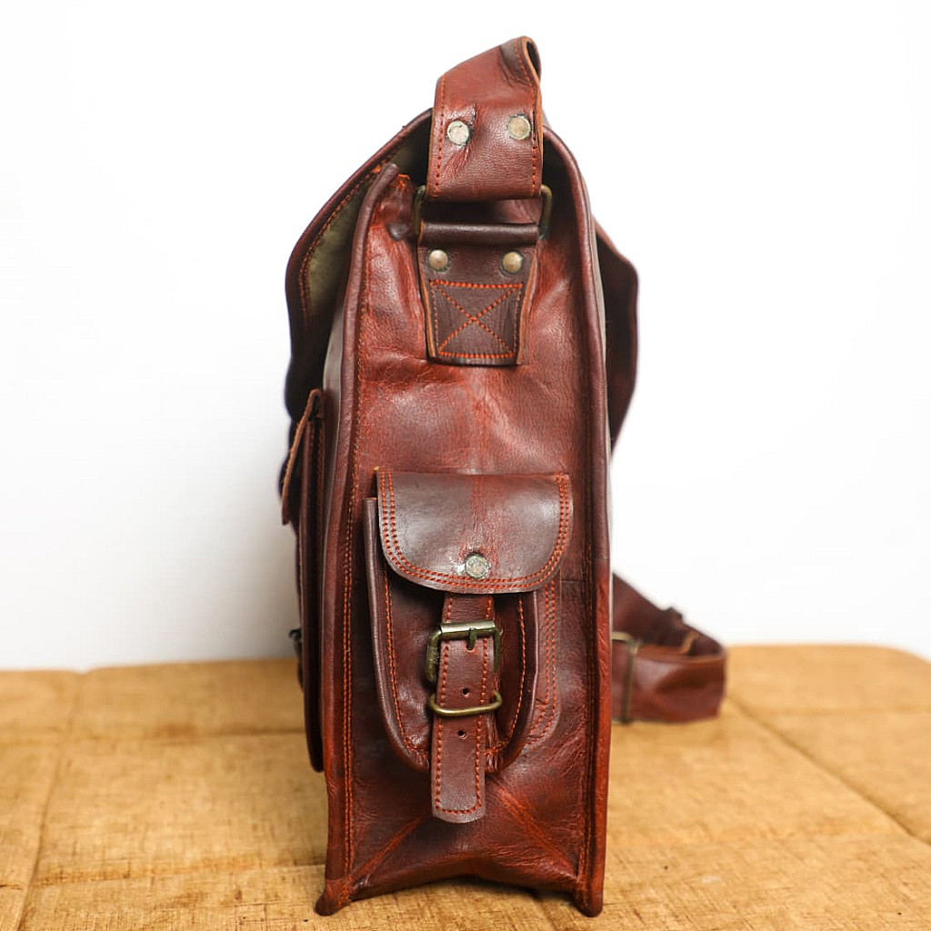 Rhinoland Executive Vintage Leather Messenger Bag (16”)