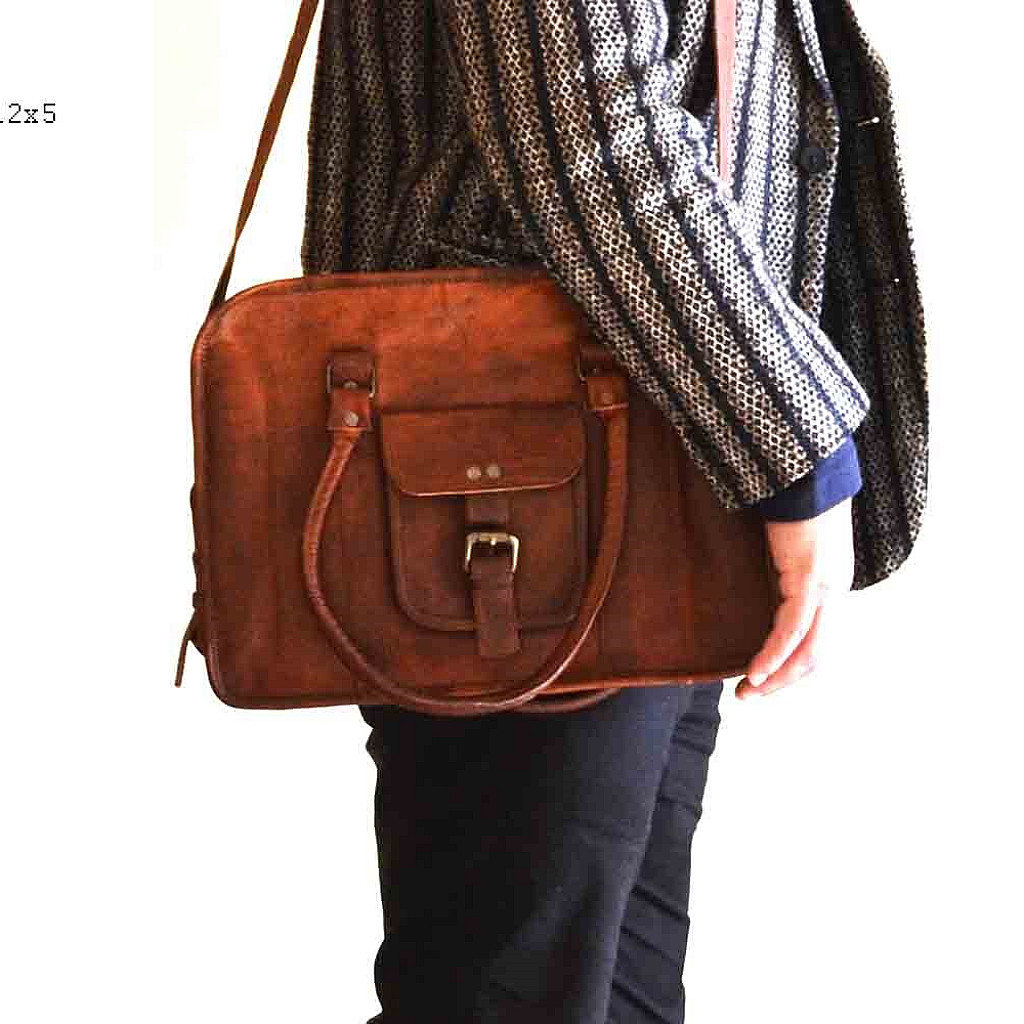 Rhinoland Executive Vintage Leather Laptop Messenger Bag (16”)