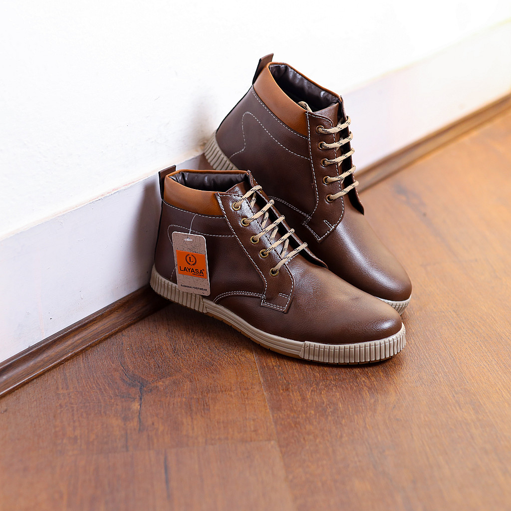 Layasa Men’s Mid-Top Casual Shoes