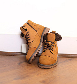 Walker Vintage Fur Tan Boots