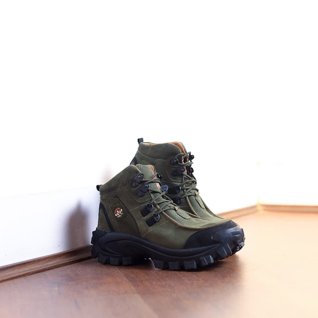 Woodlands Boot