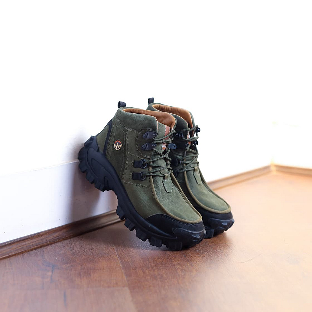Woodlands Boot