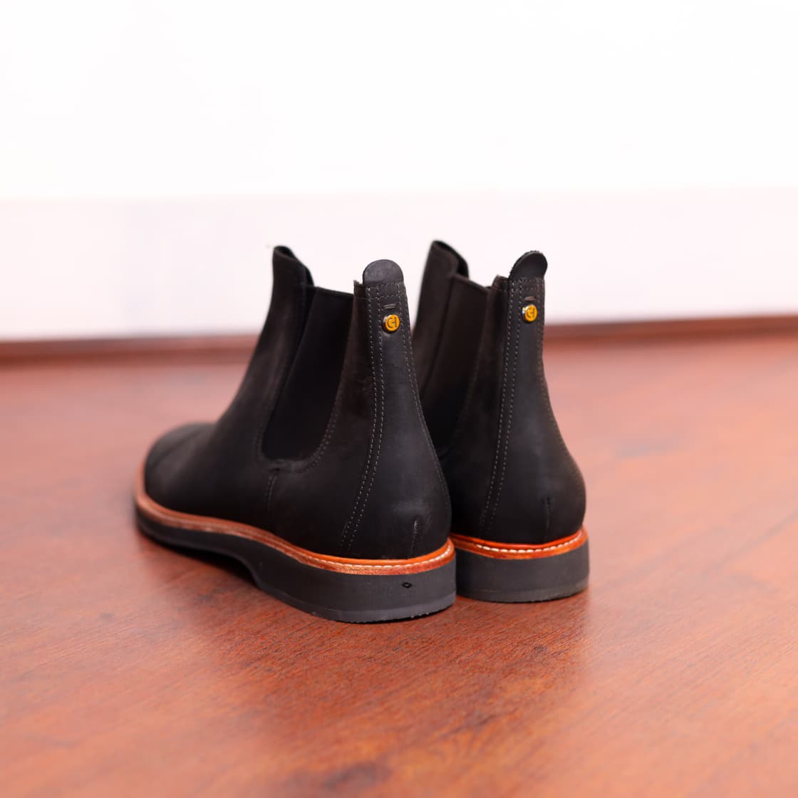 Coolhaan Chelsea Boots For Men