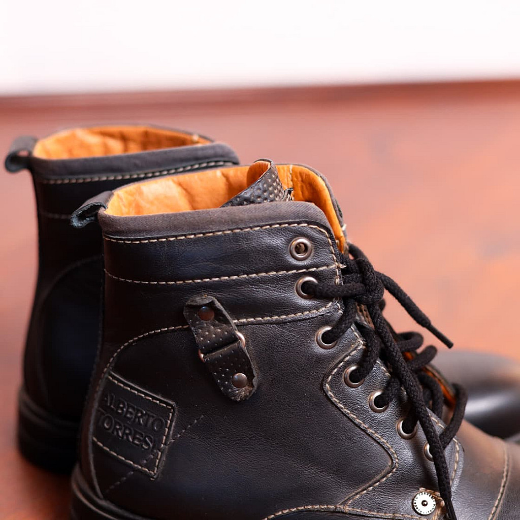 Roberta Classic Rugged Boots for Men